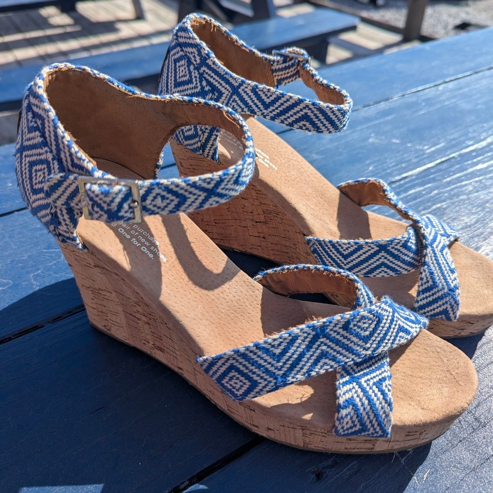 Platform TOMS Blue White Woven Cork Wedge Sandals Women Size 9 Boho Summer
